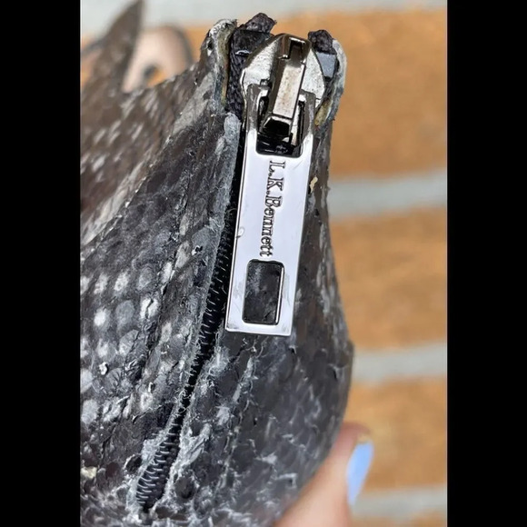 L.K. Bennett Mabel Snakeskin Suede Pumps 42/11 - Picture 8 of 9